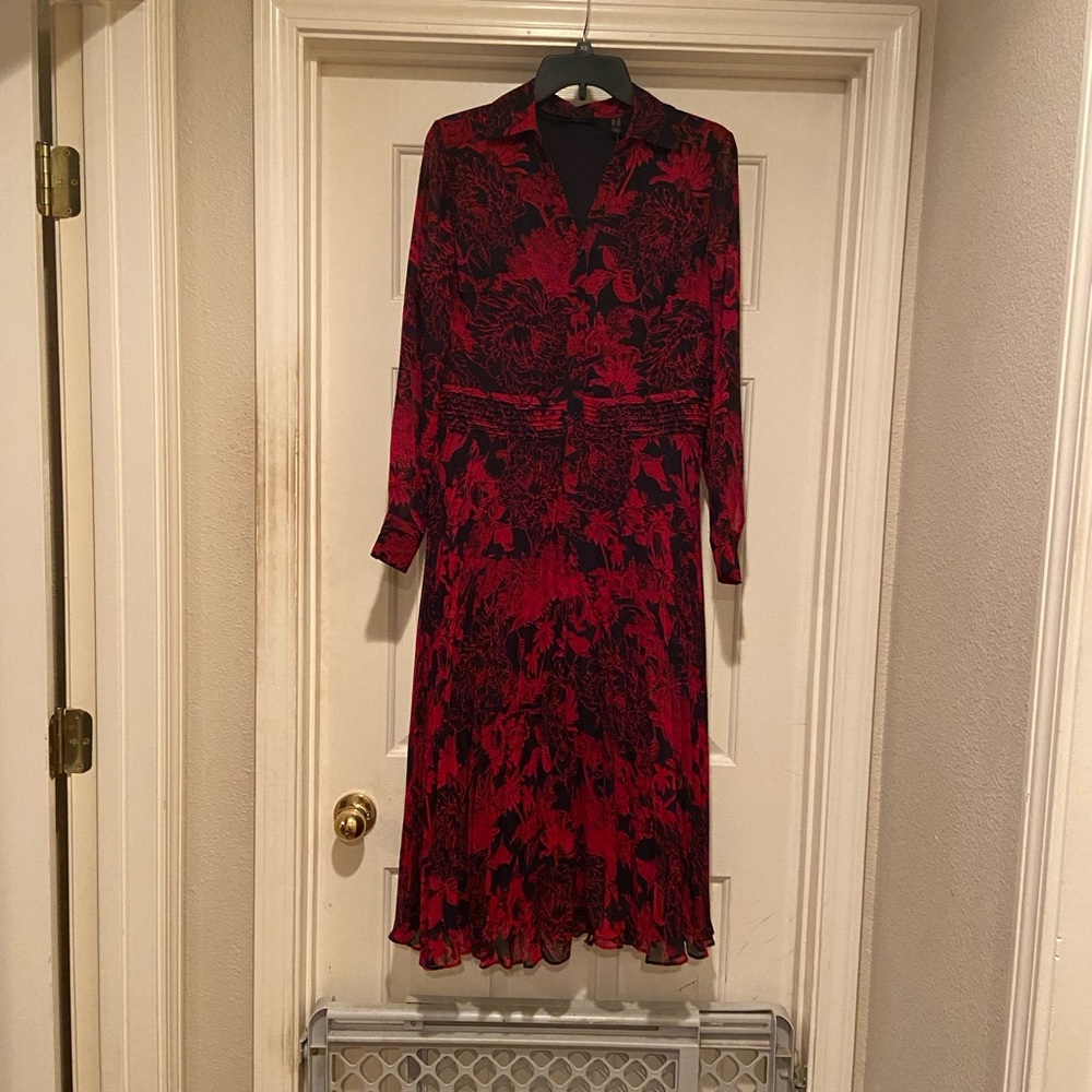 G.I.L.I Got It Love It Pleated A-Line Dress Long Sleeve Sz 6 Black & Red A384609